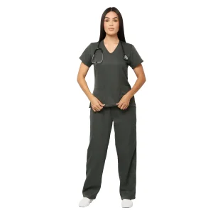 Melhores scrubs para enfermeiros: estilo, conforto e praticidade no plantão
